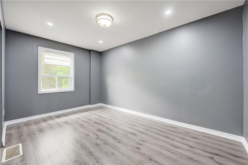 61 Clarence Street, Brampton, ON - Indoor Photo Showing Other Room