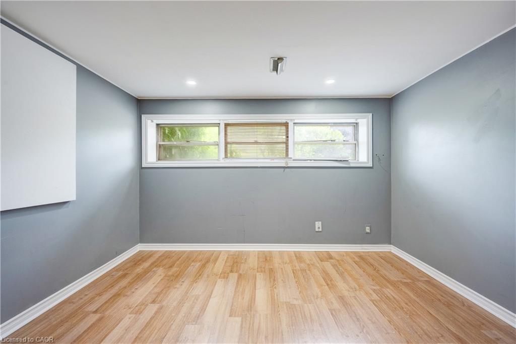 61 Clarence Street, Brampton, ON - Indoor Photo Showing Other Room