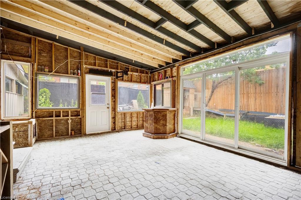 61 Clarence Street, Brampton, ON - Indoor