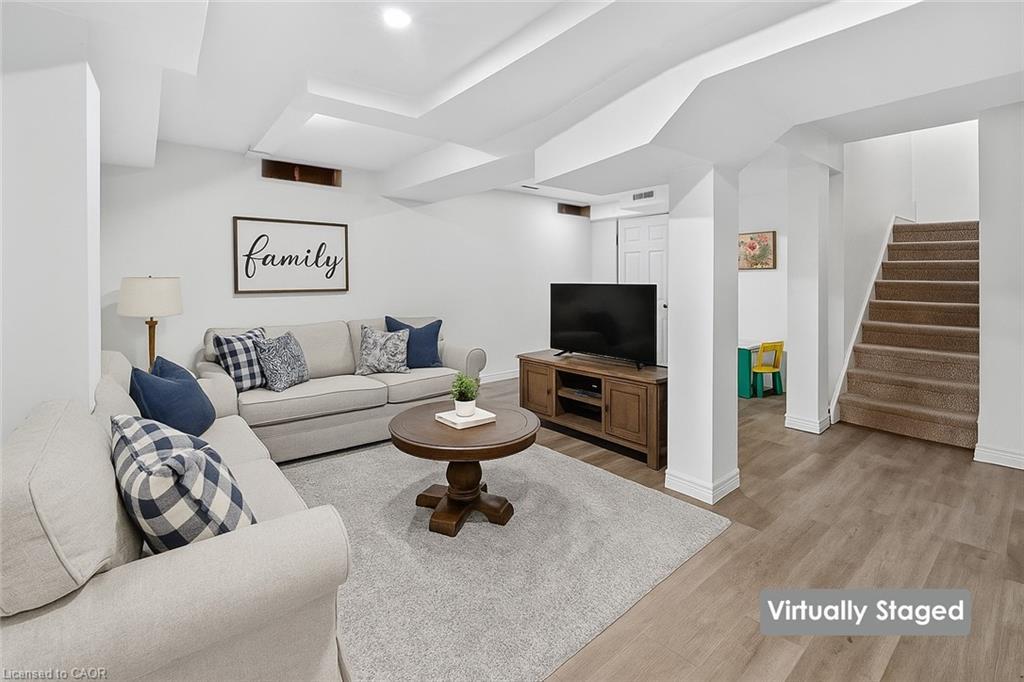 4 Pleasant Grove Terrace, Grimsby, ON - Indoor