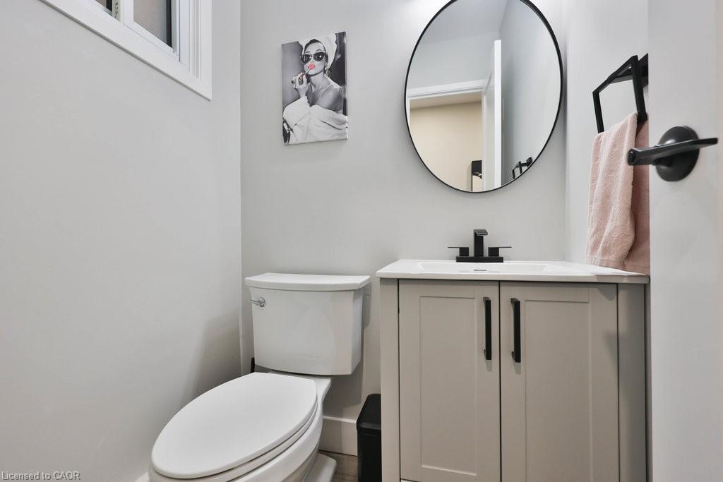 23-5017 Pinedale Avenue, Burlington, ON - Indoor Photo Showing Bathroom