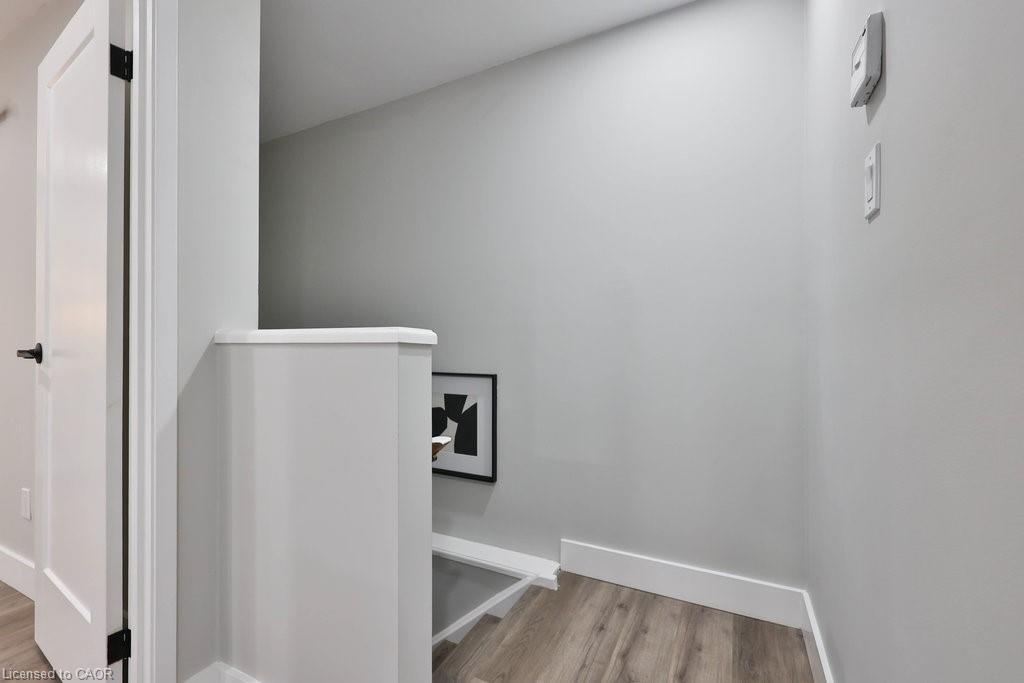 23-5017 Pinedale Avenue, Burlington, ON - Indoor Photo Showing Other Room