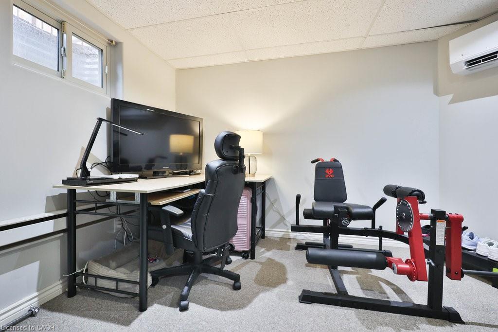 23-5017 Pinedale Avenue, Burlington, ON - Indoor Photo Showing Office