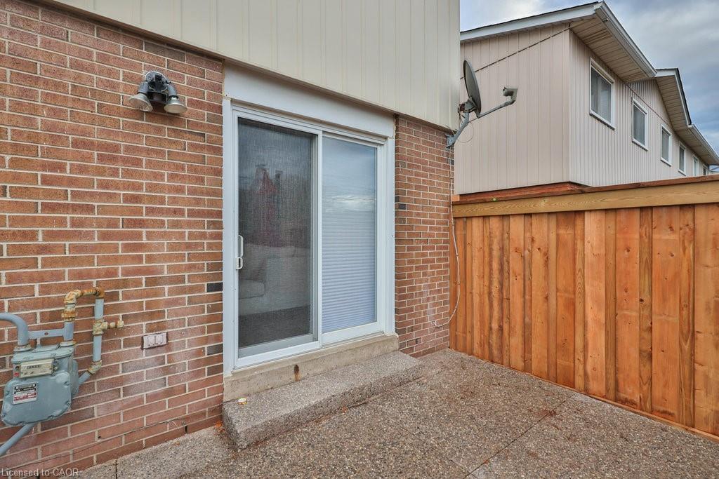 23-5017 Pinedale Avenue, Burlington, ON - Outdoor With Exterior