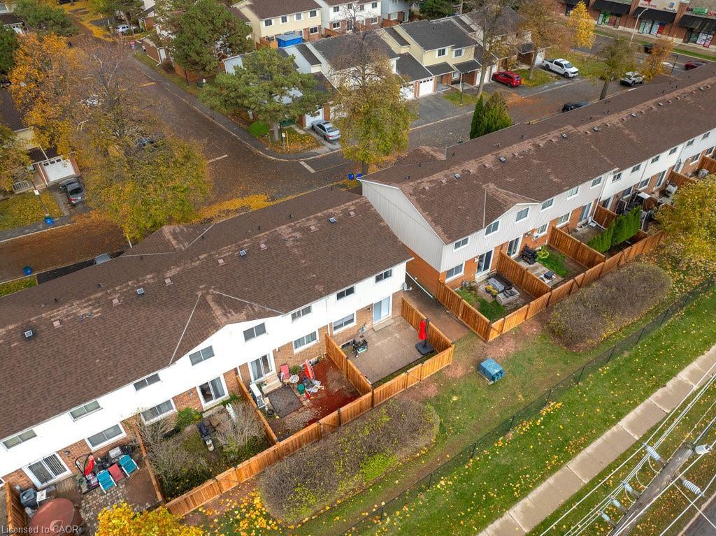 23-5017 Pinedale Avenue, Burlington, ON - Outdoor With View