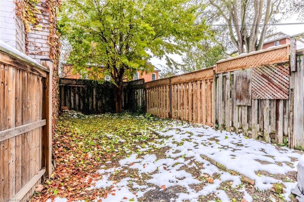 49 Myrtle Avenue, Hamilton, ON - Outdoor