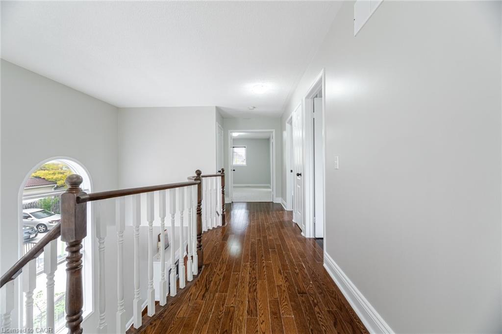 2676 Castle Hill Crescent, Oakville, ON - Indoor Photo Showing Other Room