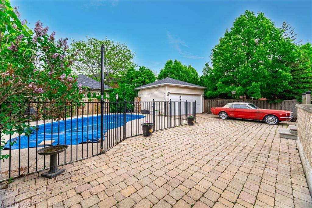 2676 Castle Hill Crescent, Oakville, ON - Outdoor With Deck Patio Veranda