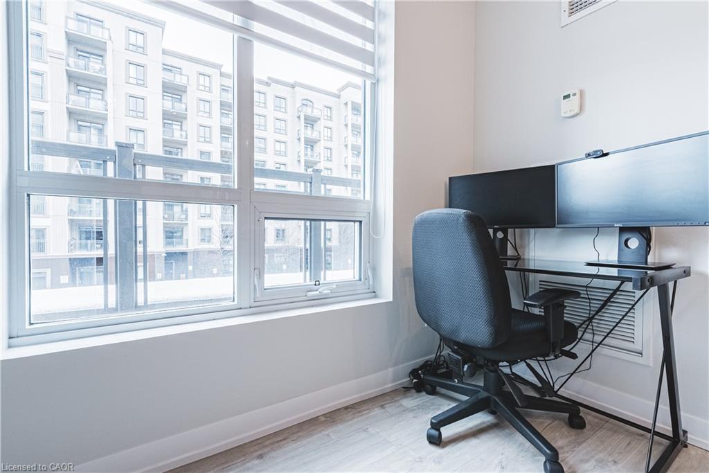 329-2486 Old Bronte Road, Oakville, ON - Indoor Photo Showing Office