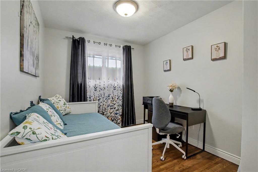 111 First Avenue, Cambridge, ON - Indoor