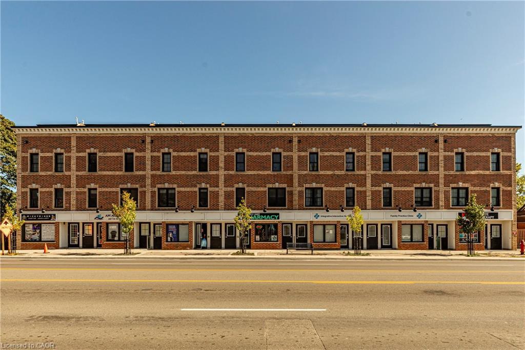 201-760 Lakeshore Road E, Mississauga, ON - Outdoor