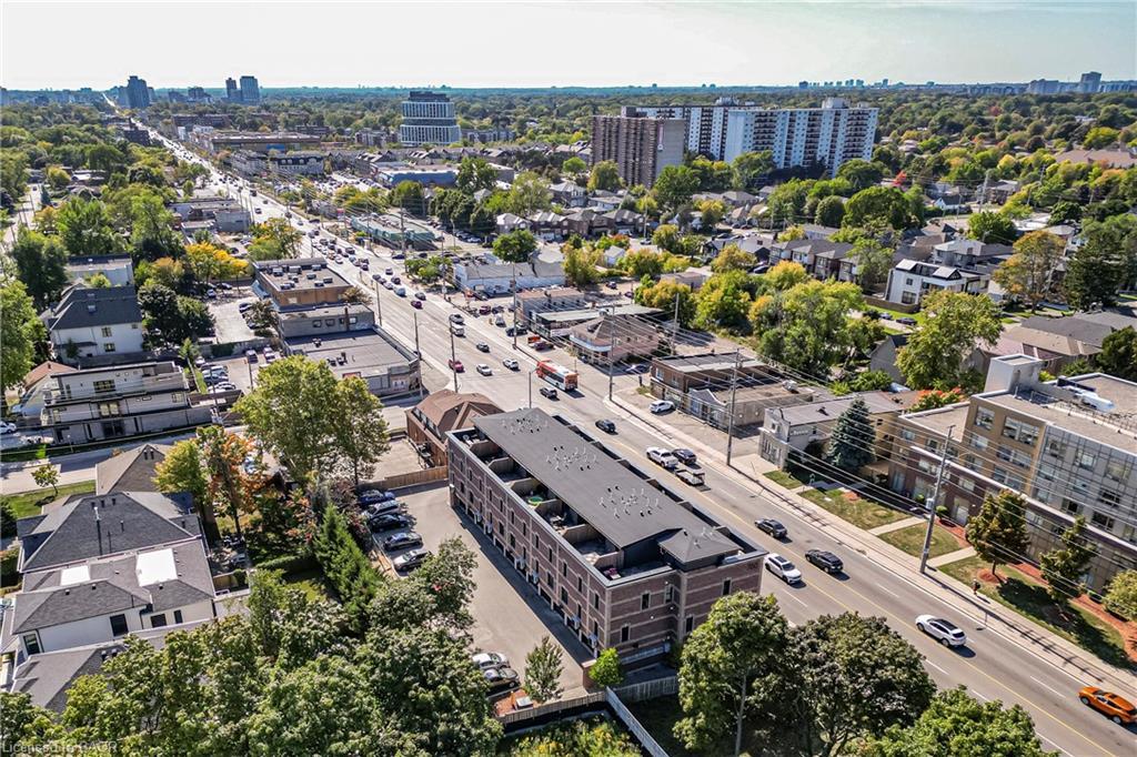 201-760 Lakeshore Road E, Mississauga, ON - Outdoor With View