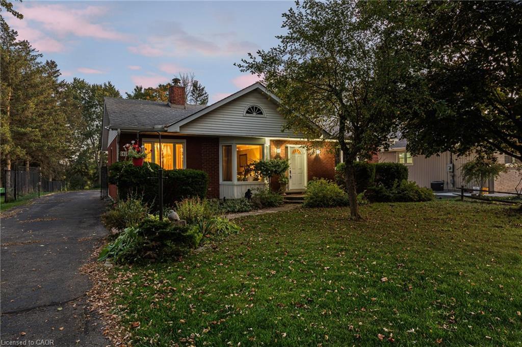 141 Riverbank Drive, Cambridge, ON - Outdoor