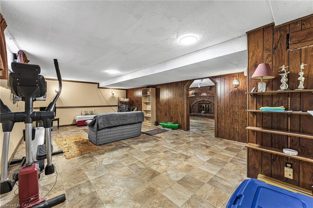 141 Riverbank Drive, Cambridge, ON - Indoor Photo Showing Gym Room