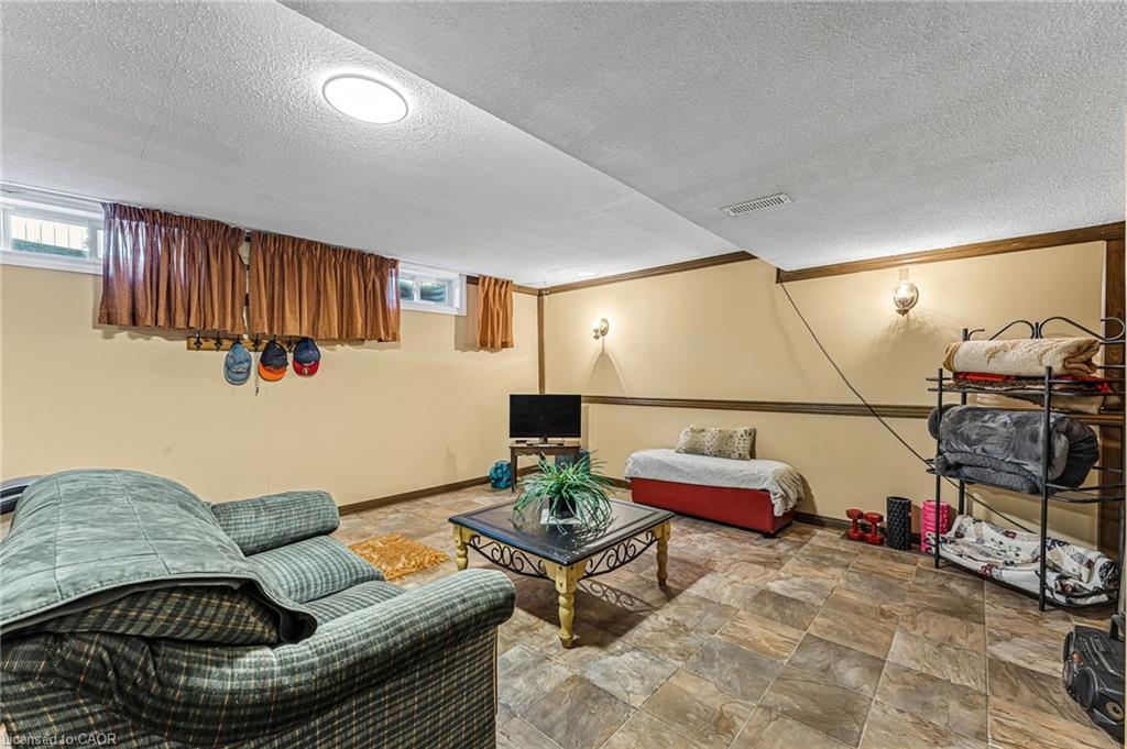 141 Riverbank Drive, Cambridge, ON - Indoor