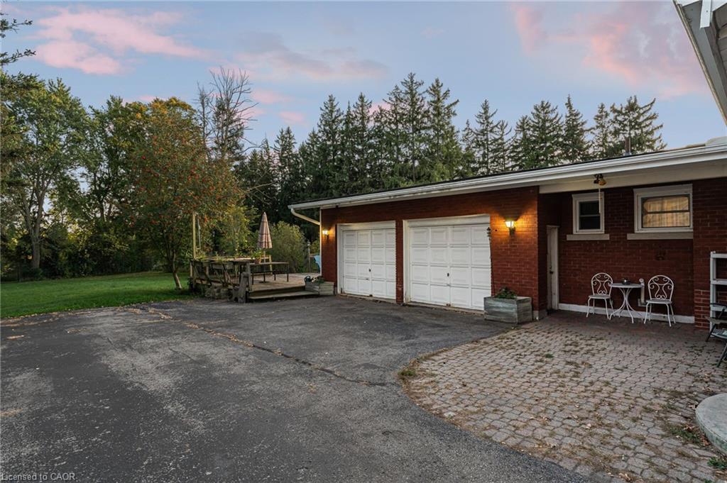 141 Riverbank Drive, Cambridge, ON - Outdoor