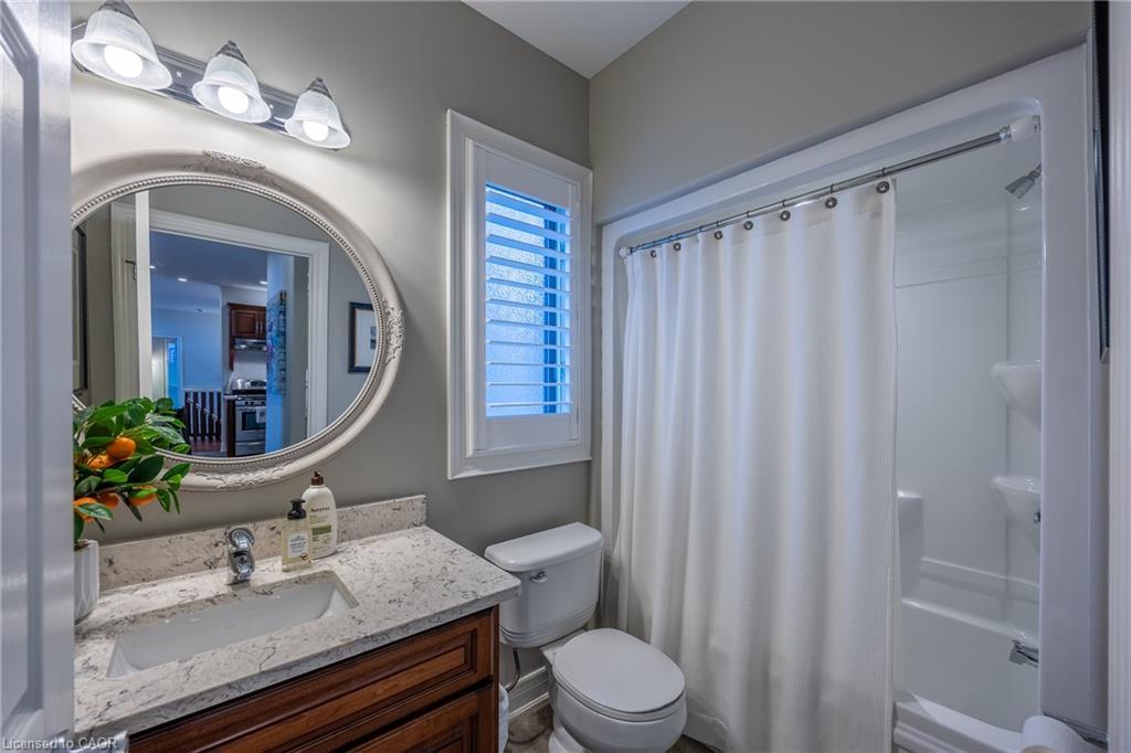 15 Silver Shadow Way, Port Dover, ON - Indoor Photo Showing Bathroom