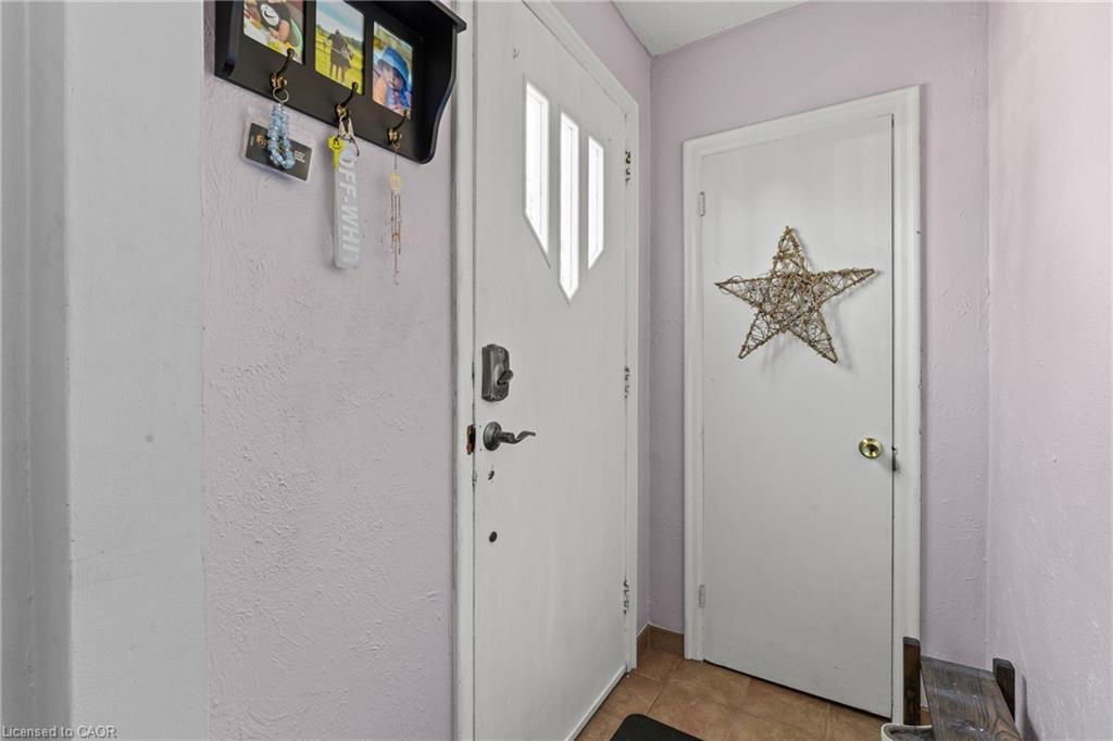 147 Summerhill Avenue, Hamilton, ON - Indoor Photo Showing Other Room