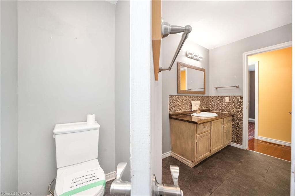 1 Jeffery Drive, Mulmur, ON - Indoor Photo Showing Bathroom