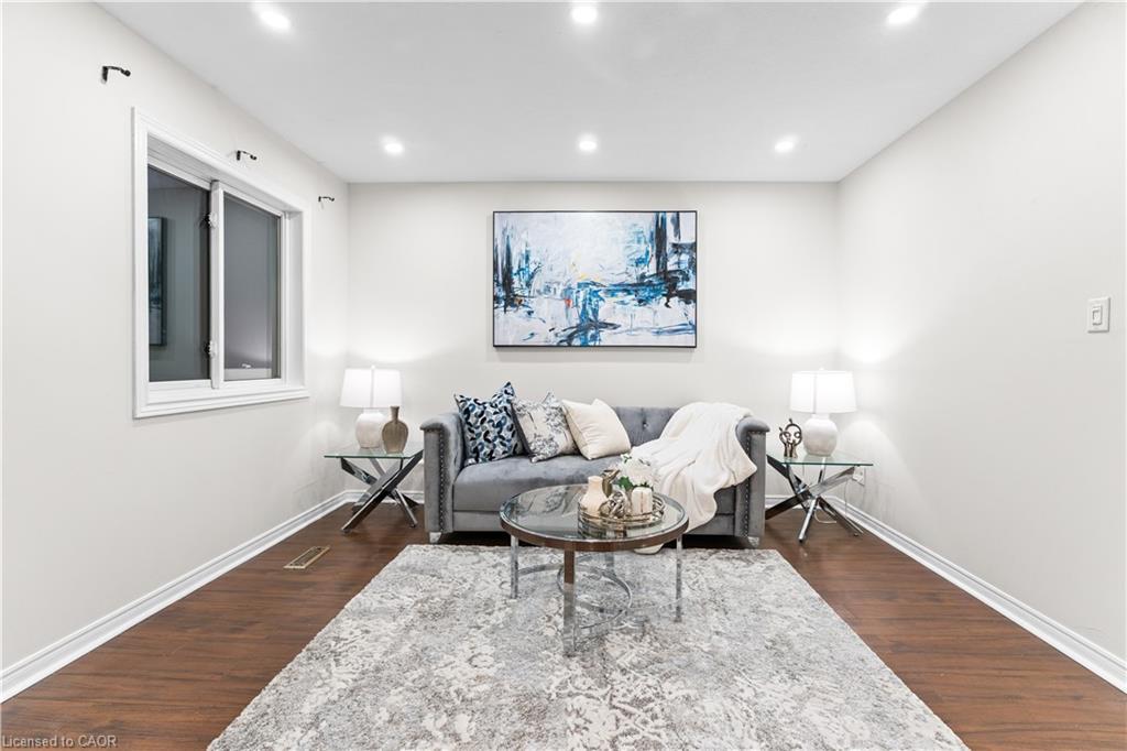 26 Woolwich Street, Kitchener, ON - Indoor