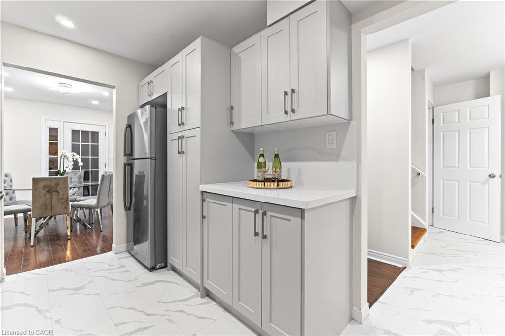 26 Woolwich Street, Kitchener, ON - Indoor