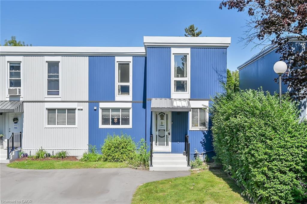 A11-25 Britten Close, Hamilton, ON - Outdoor With Facade