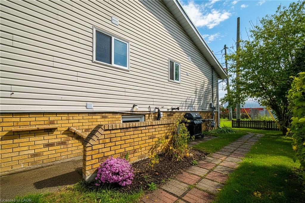 103 Vine Street S, St. Catharines, ON - Outdoor With Exterior