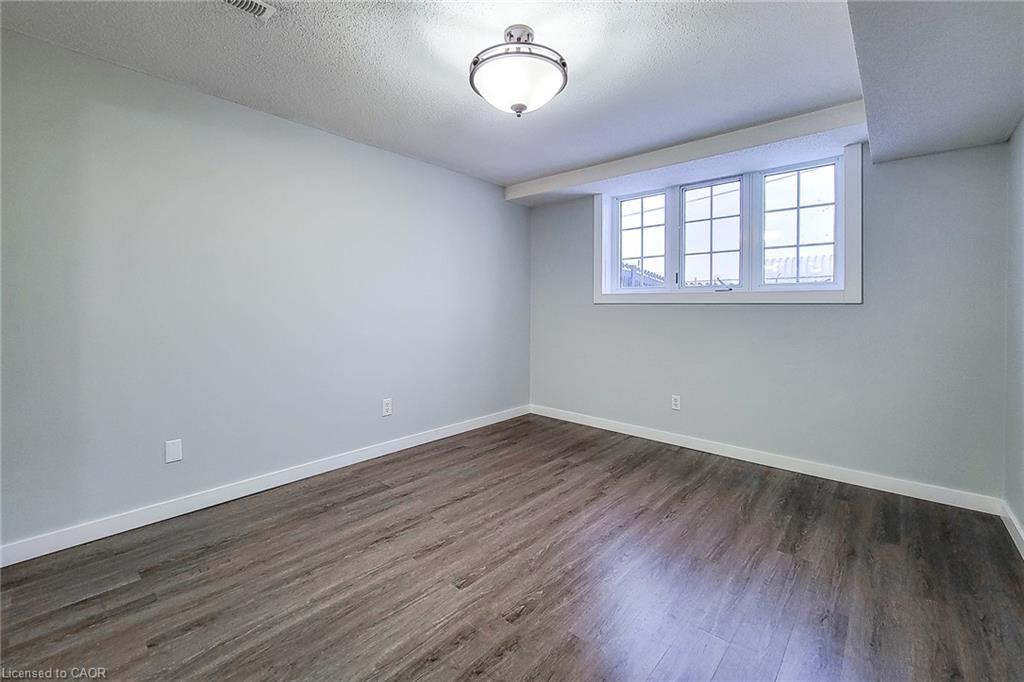 103 Vine Street S, St. Catharines, ON - Indoor Photo Showing Other Room