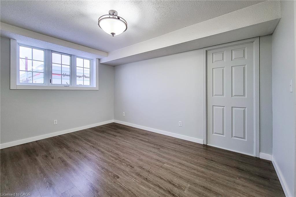 103 Vine Street S, St. Catharines, ON - Indoor Photo Showing Other Room