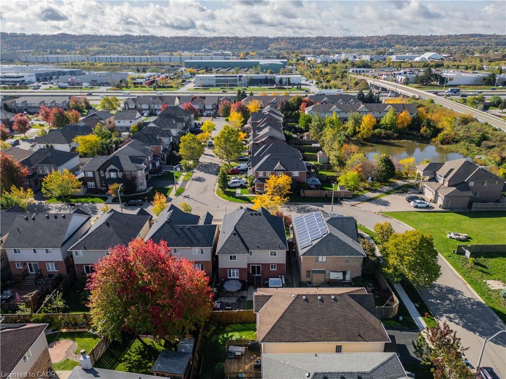28 Springbreeze Heights, Hamilton, ON - Outdoor With View