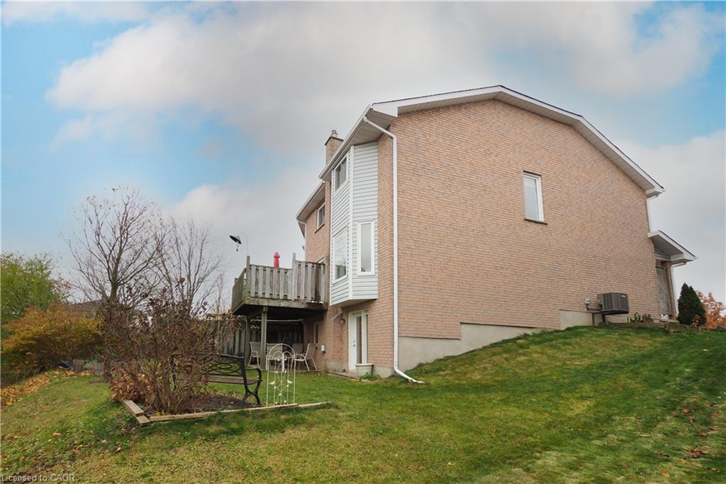 1-511 Oakvale Drive, Waterloo, ON - Outdoor With Exterior
