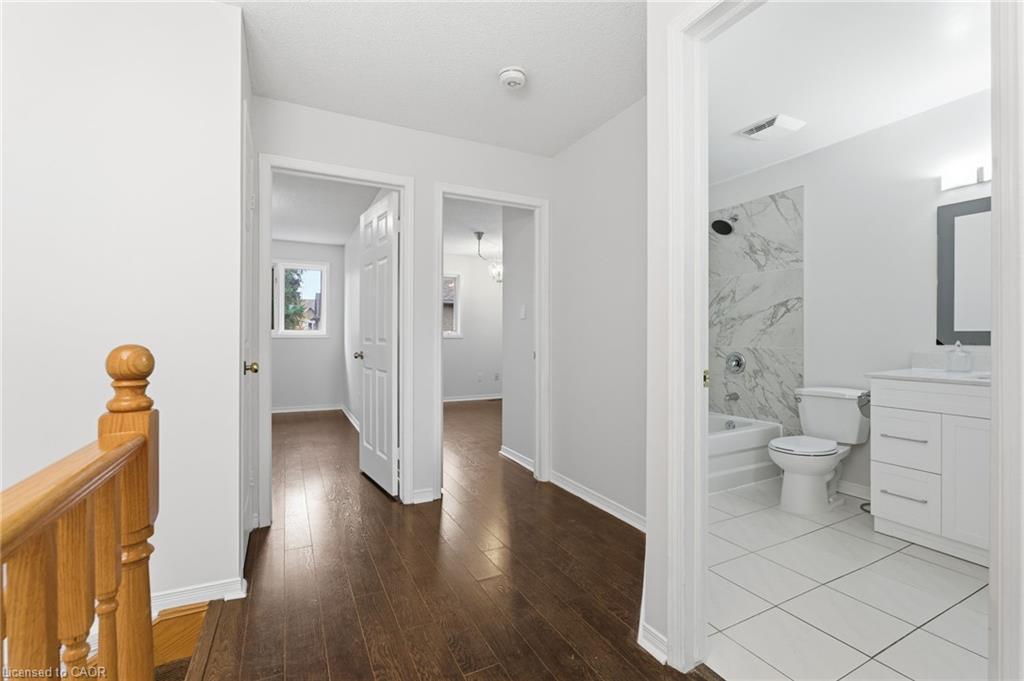 25-100 Vineberg Drive, Hamilton, ON - Indoor