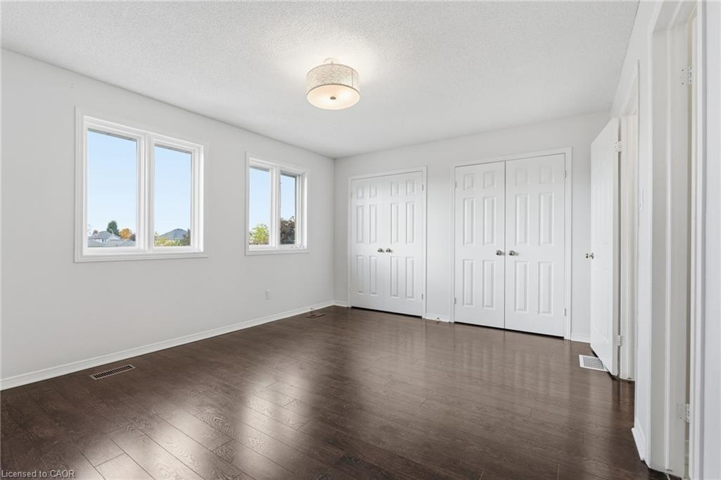 25-100 Vineberg Drive, Hamilton, ON - Indoor Photo Showing Other Room