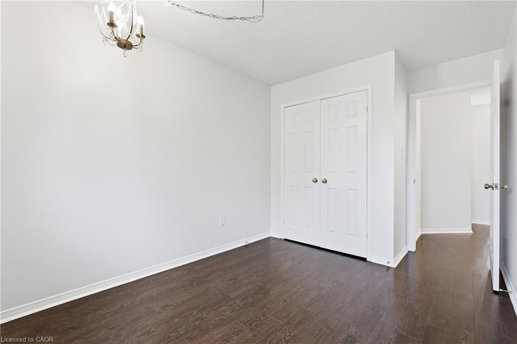 25-100 Vineberg Drive, Hamilton, ON - Indoor Photo Showing Other Room