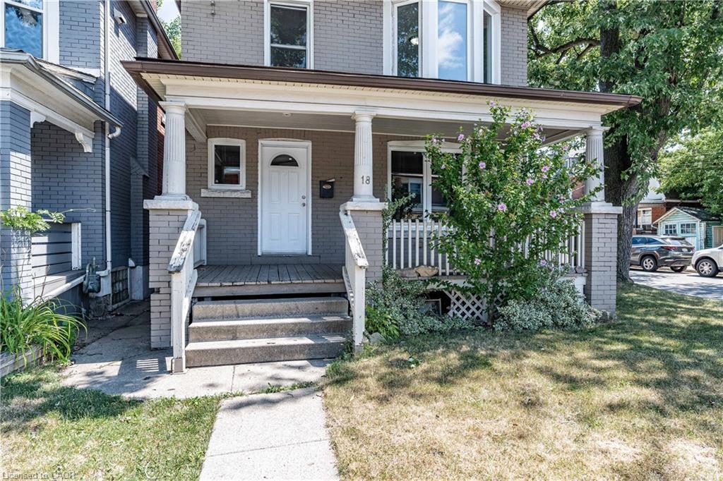 18 Barnesdale Avenue N, Hamilton, ON - Outdoor With Deck Patio Veranda With Facade