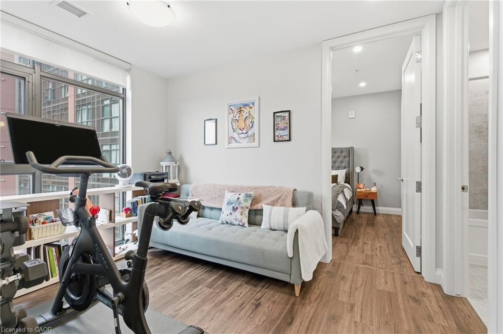 916-118 King Street E, Hamilton, ON - Indoor