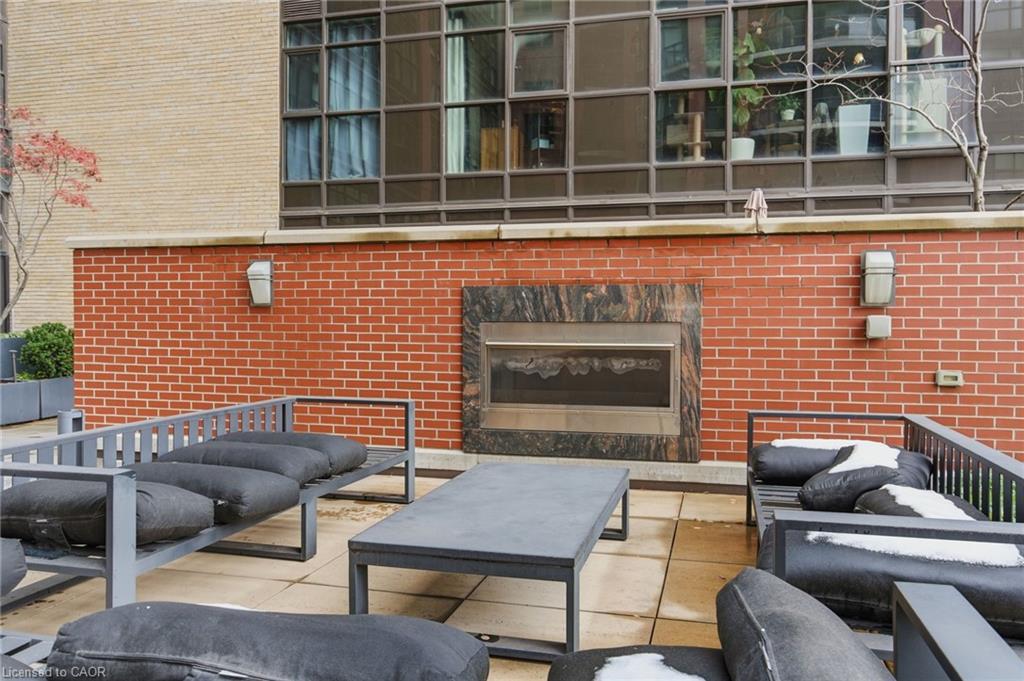 916-118 King Street E, Hamilton, ON - Outdoor With Exterior