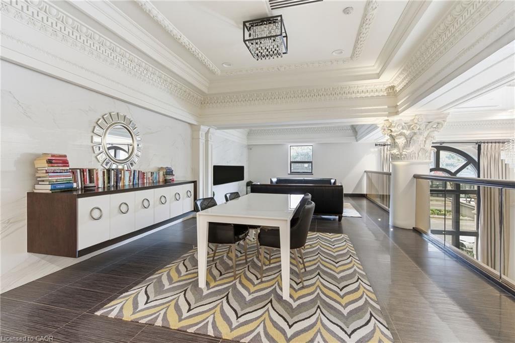 916-118 King Street E, Hamilton, ON - Indoor