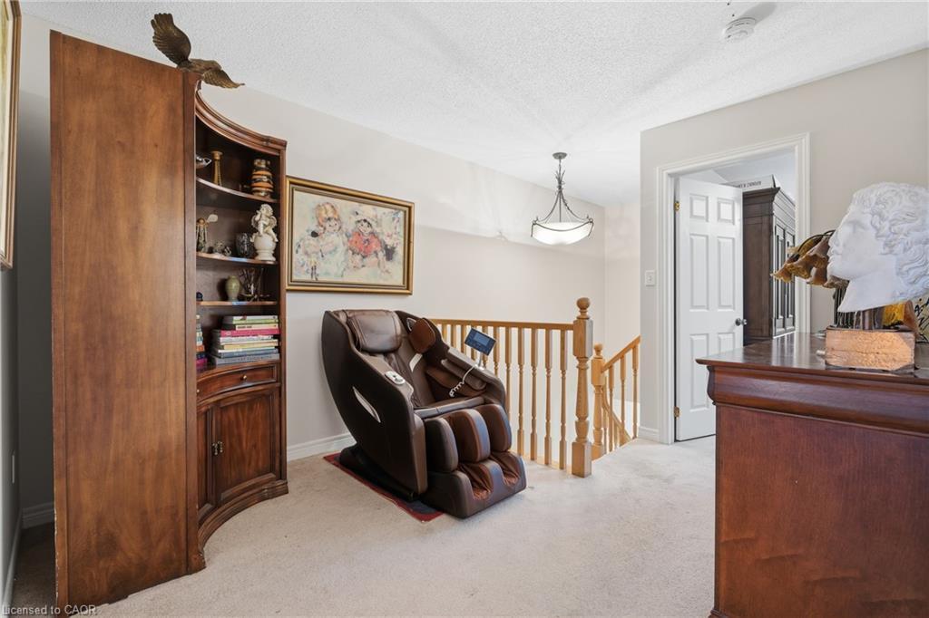 41-250 Ainslie Street S, Cambridge, ON - Indoor