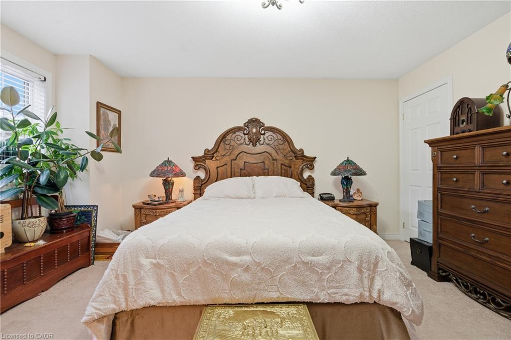 41-250 Ainslie Street S, Cambridge, ON - Indoor Photo Showing Bedroom