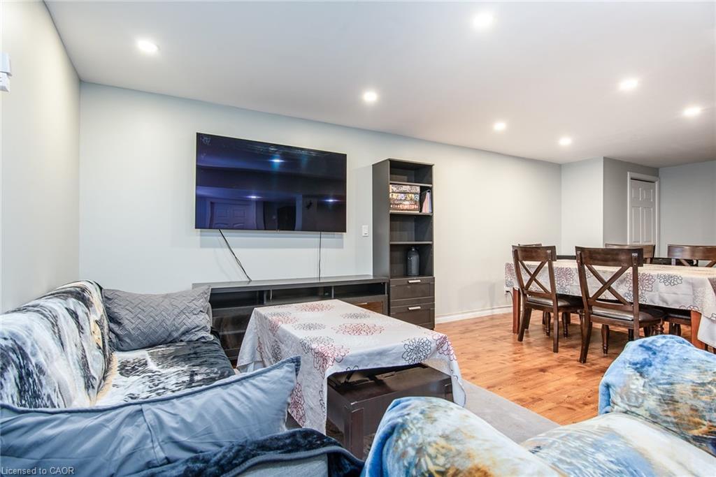 57 Hannon Crescent, Hamilton, ON - Indoor