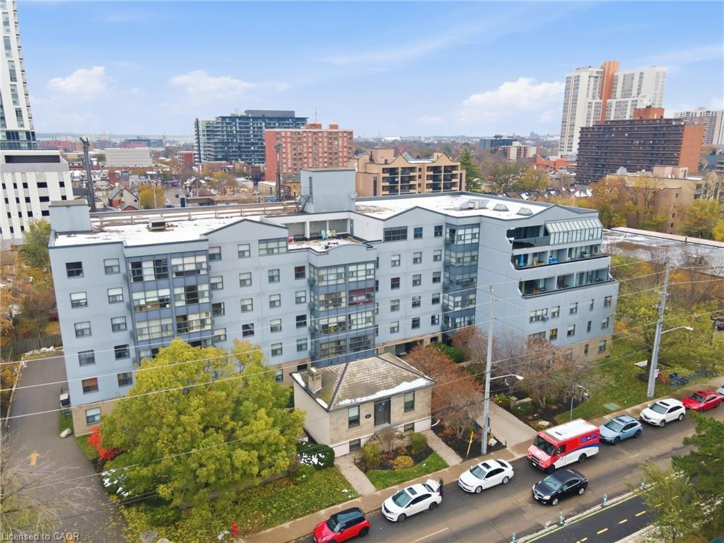 510-175 Hunter Street E, Hamilton, ON - Outdoor With View