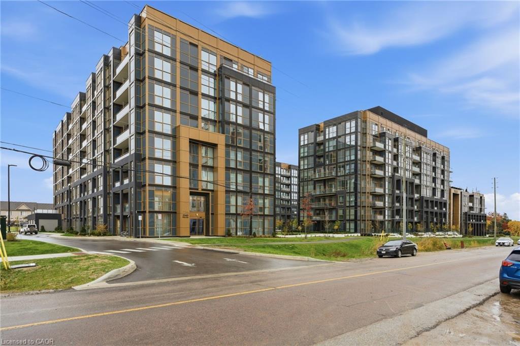 840-2343 Khalsa Gate, Oakville, ON - Outdoor With Facade