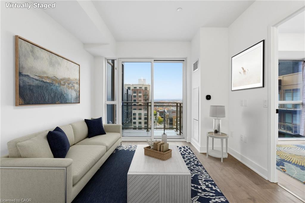 840-2343 Khalsa Gate, Oakville, ON - Indoor Photo Showing Living Room