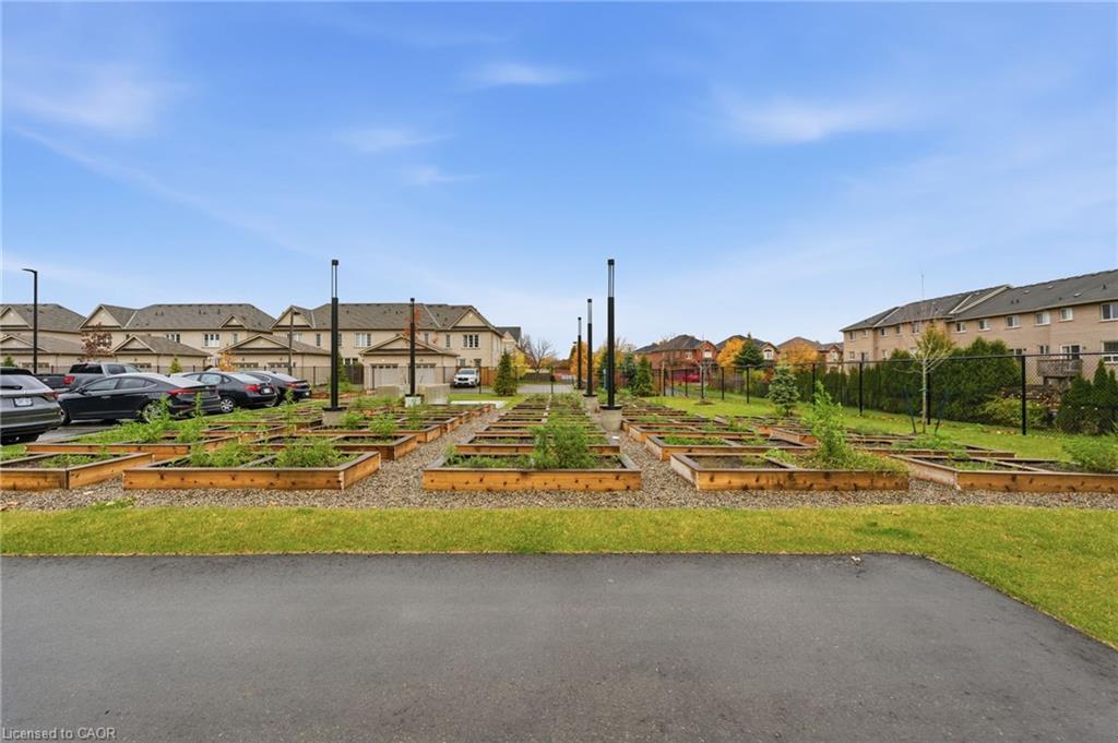 840-2343 Khalsa Gate, Oakville, ON - Outdoor