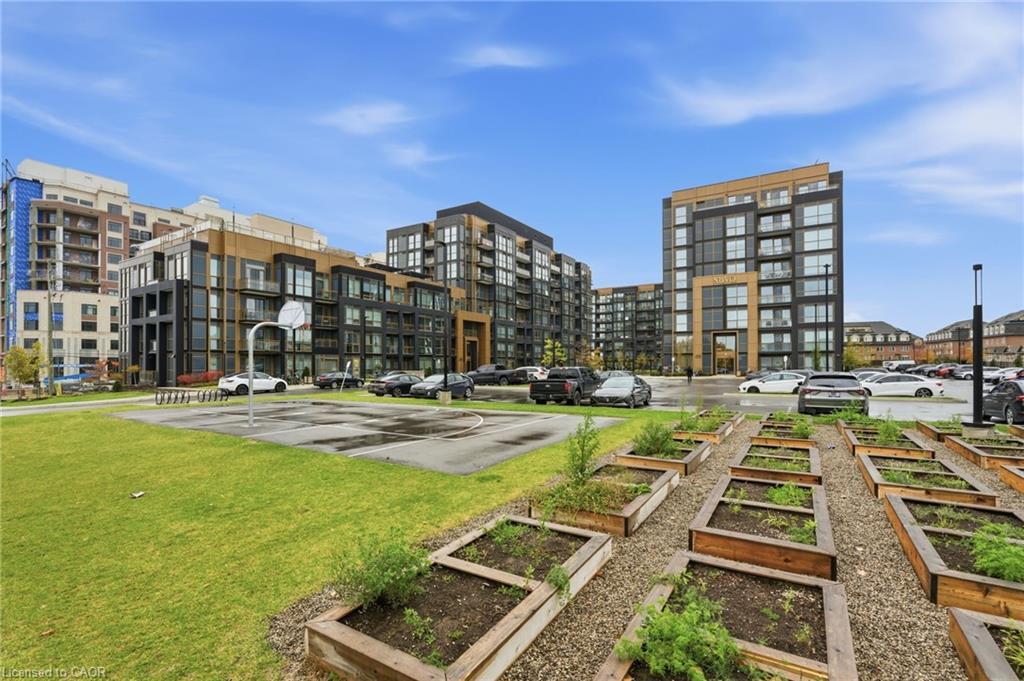 840-2343 Khalsa Gate, Oakville, ON - Outdoor With Facade