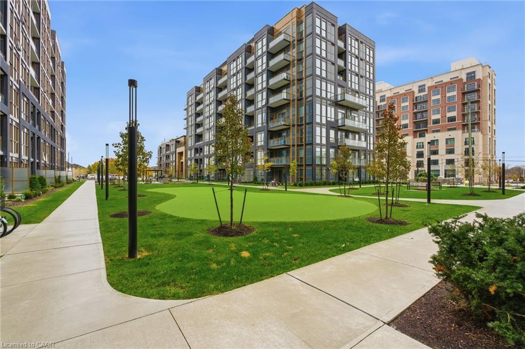 840-2343 Khalsa Gate, Oakville, ON - Outdoor With Balcony With Facade
