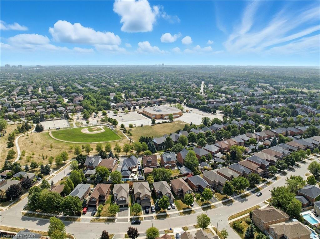 Ph06-405 Dundas Street W, Oakville, ON - Outdoor With View