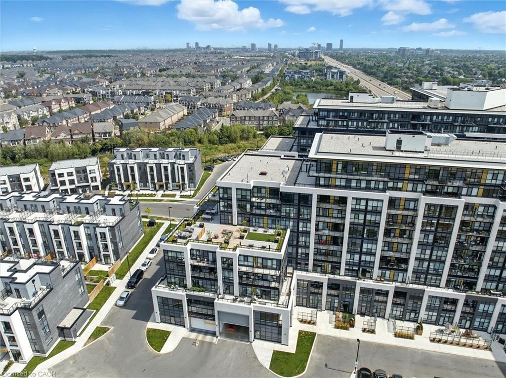 Ph06-405 Dundas Street W, Oakville, ON - Outdoor With View