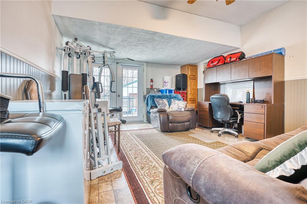 745 Main Street W, Listowel, ON - Indoor